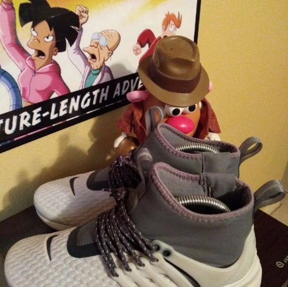 Nike Air Presto Utility...W8 - Picture 3 of 8